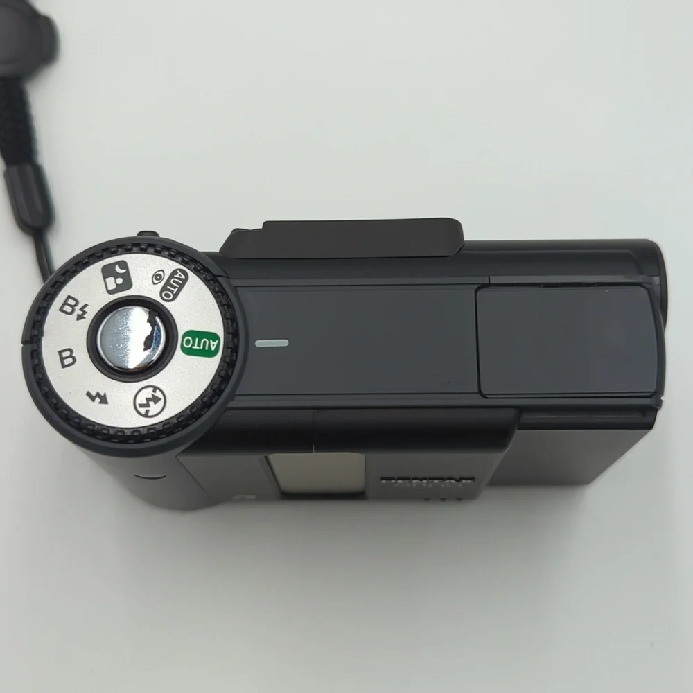 Pentax Efina APS Film Camera Vintage Black Compact Point & Shoot Retro Y2K